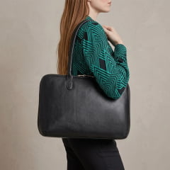 Bolsa Notebook Feminina Couro Preta Clarice