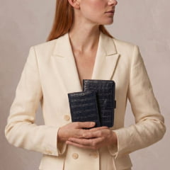 Kit Presente Porta Passaporte e Cartões Feminino Couro Kit Presente Porta Passaporte e Cartões Feminino Couro